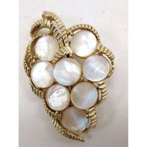 Brooch Grape Cluster Mother of Pearl Gold-Tone Metal 2 1/4" x 1 1/2" Vintage